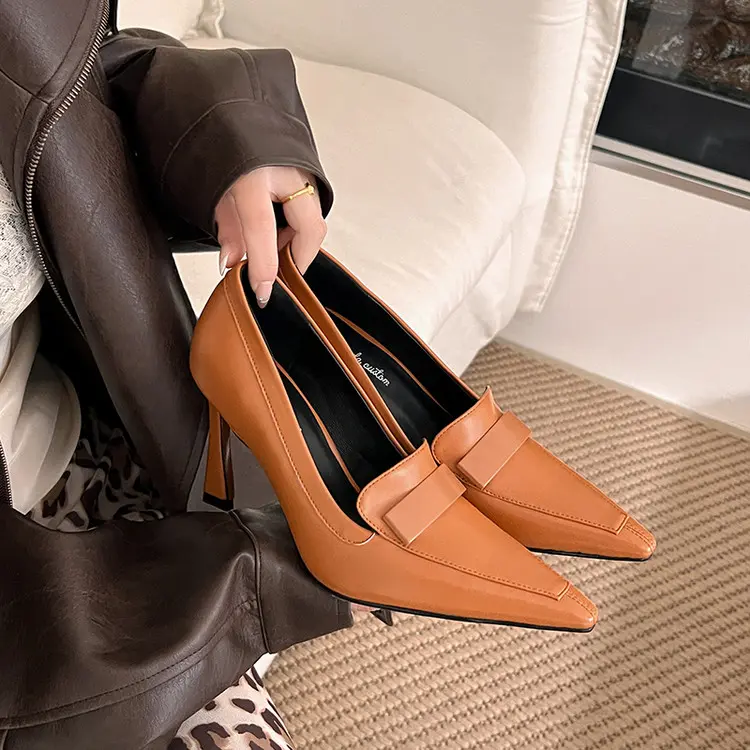 Pumps 14