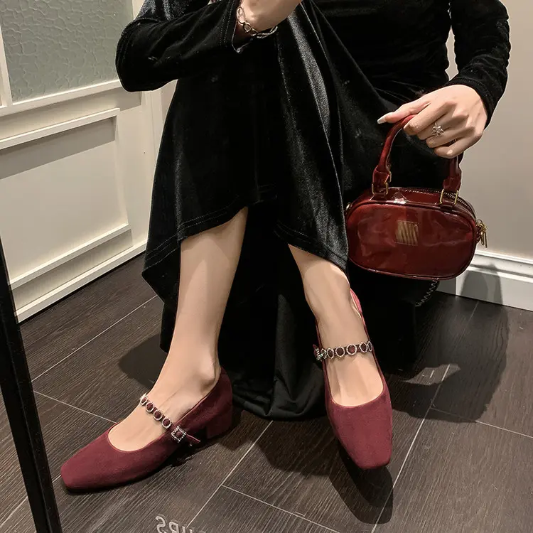 Vintage Suede Pump Detail 17