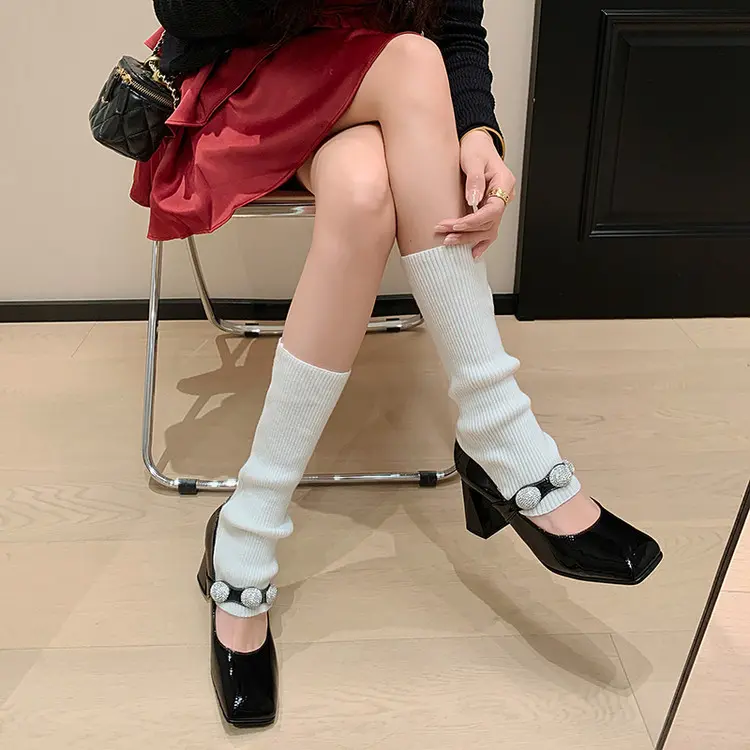 Mary Jane Pump View 2