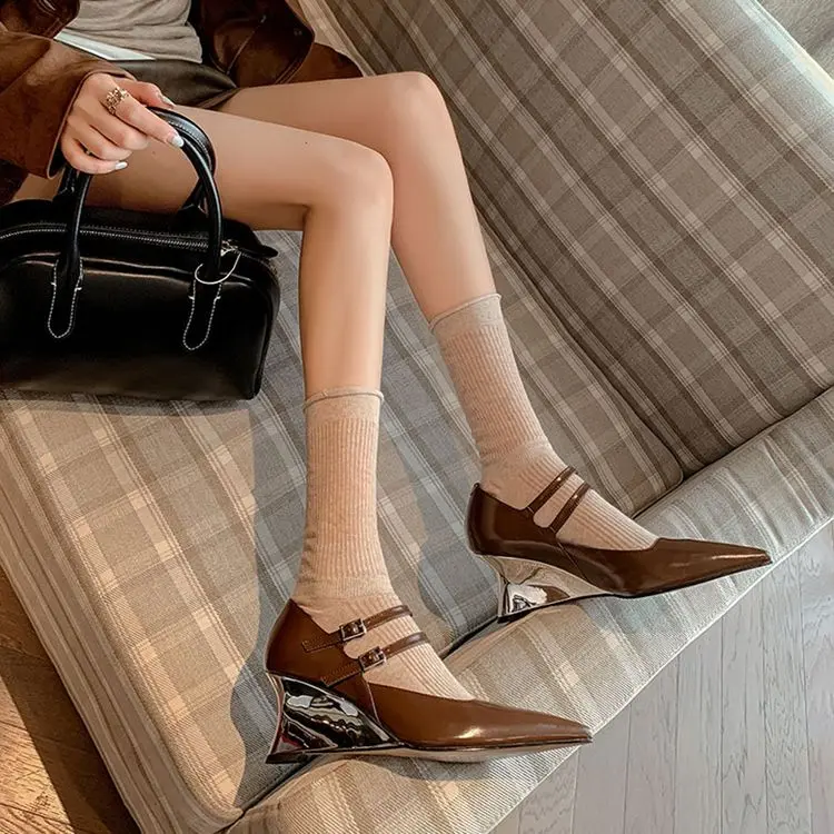 Pumps View 15