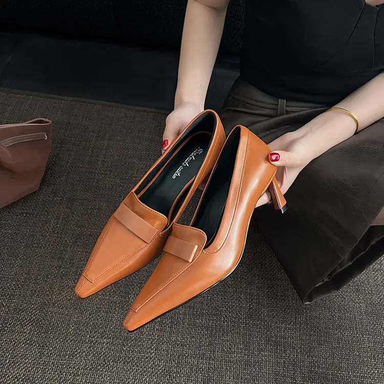 Pumps 27