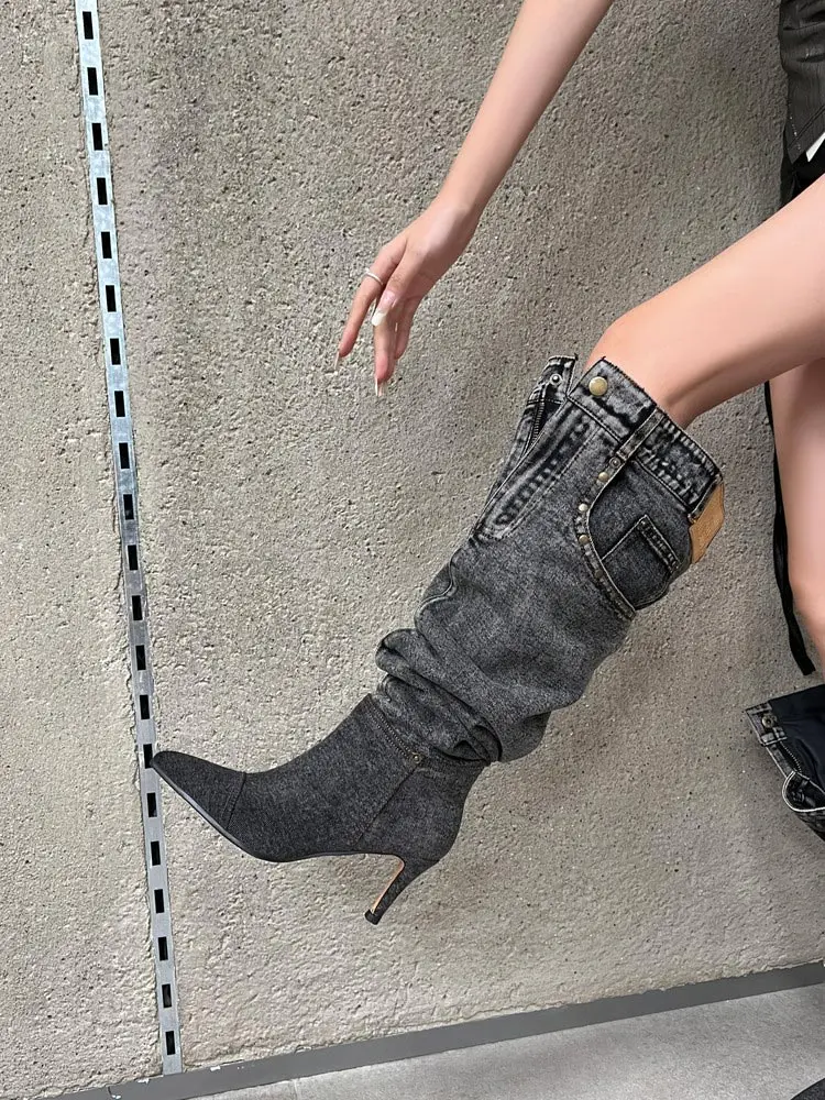 boot display 21