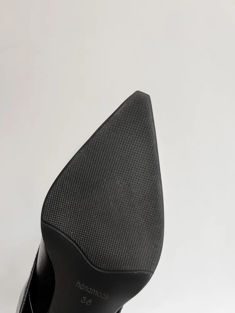 Boot detail 9