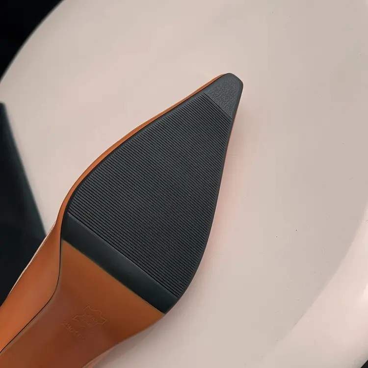 Pumps 3