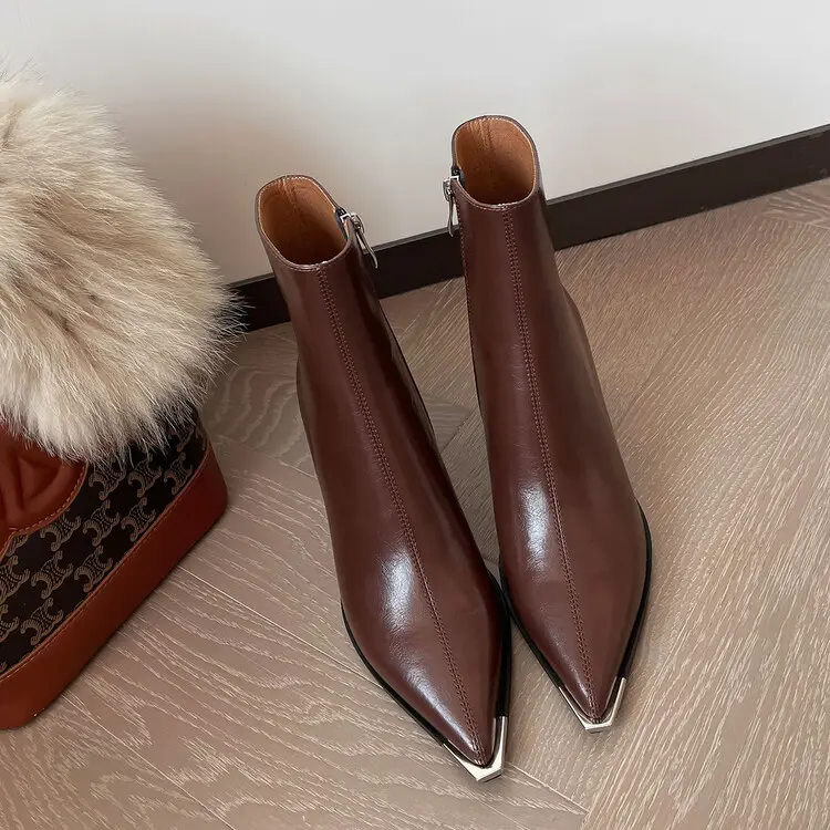 Leather Ankle Boots 23