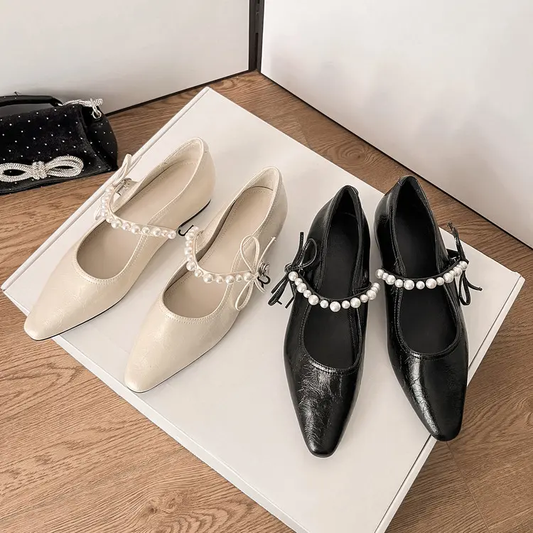 Pointed Toe Mary Jane Flats Style 23