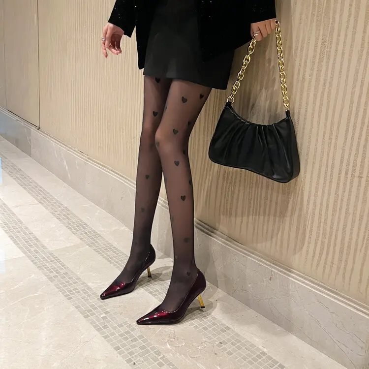 stiletto pumps 21