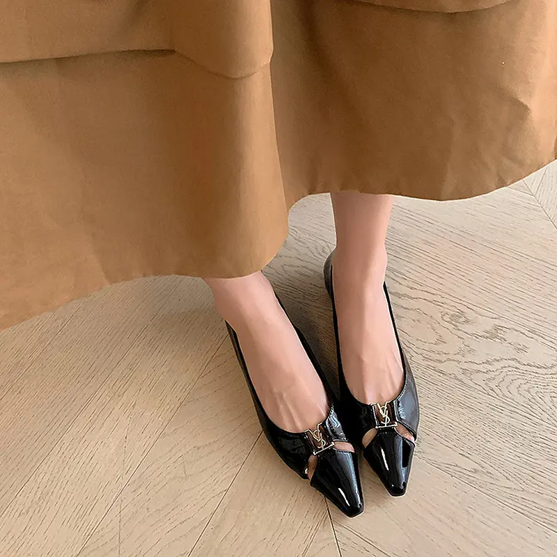 High-Quality Pointed Patent Buckle Supplier Flat Shoes Supplier, Factories