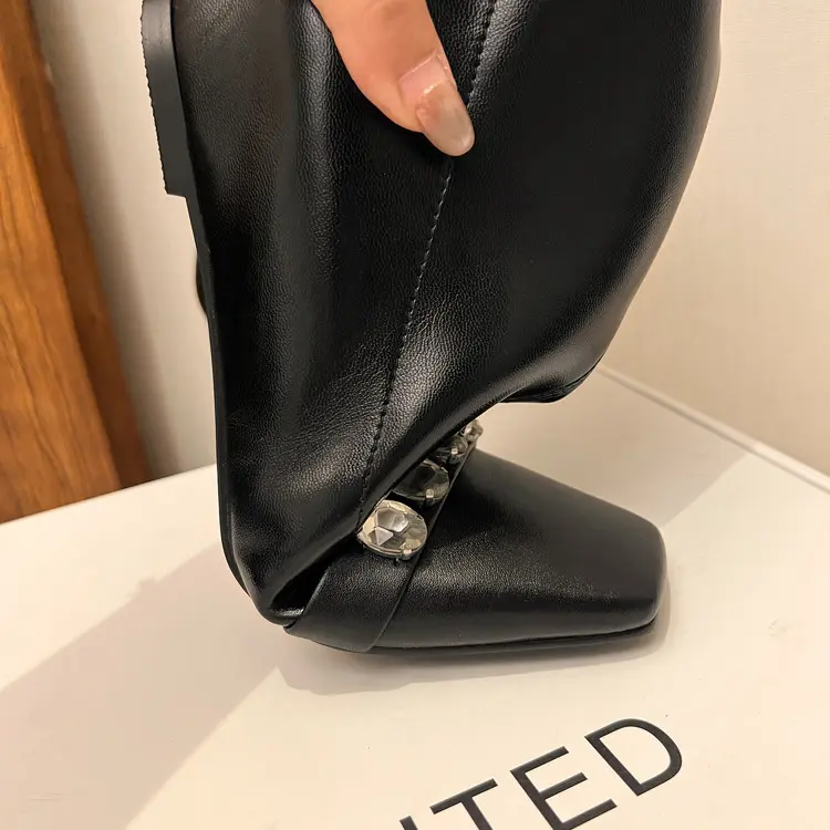 pumps (21)