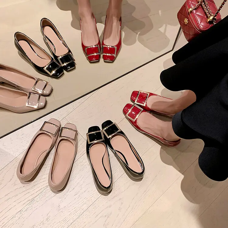 Wholesale Square Buckle Block Heel Pumps for Office