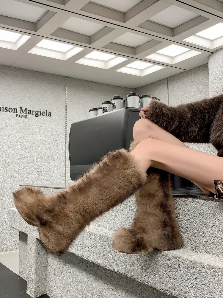 Rabbit Fur Snow Boots Genuine Leather & Slip-Resistant 18