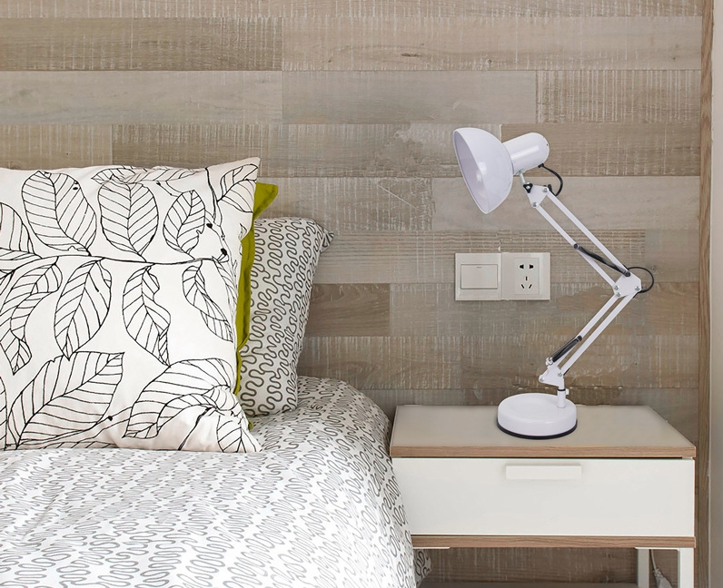 Popular Reading Studying Desk Table Lamp