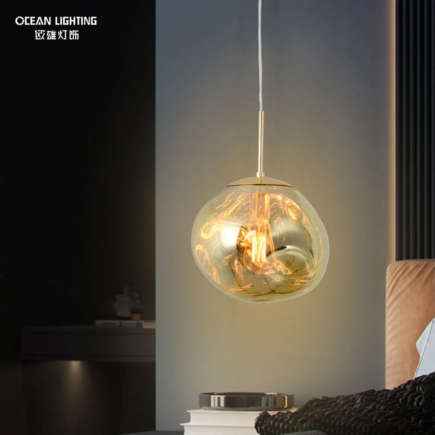 Zhongshan Factory Wholesale Price Bedroom Hotel Lamp Night Lamp Lava Effect Table Light