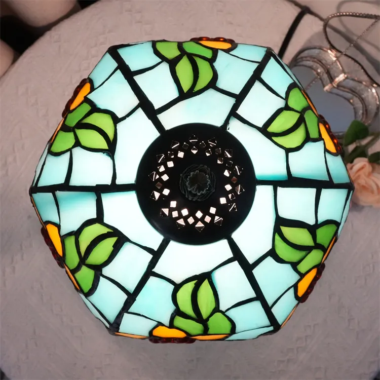 Tiffany Lamp View 3