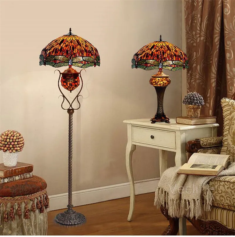 Tiffany Style Lamp Detail 6