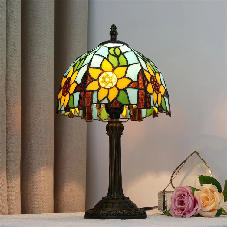 Tiffany Lamp View 2