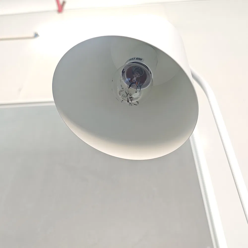 Modern Nordic Task Lamp Matte White Hospitality Hotel Guestroom Reading Desk Lamp Bedside Nightstand Lamp with Double USB Port