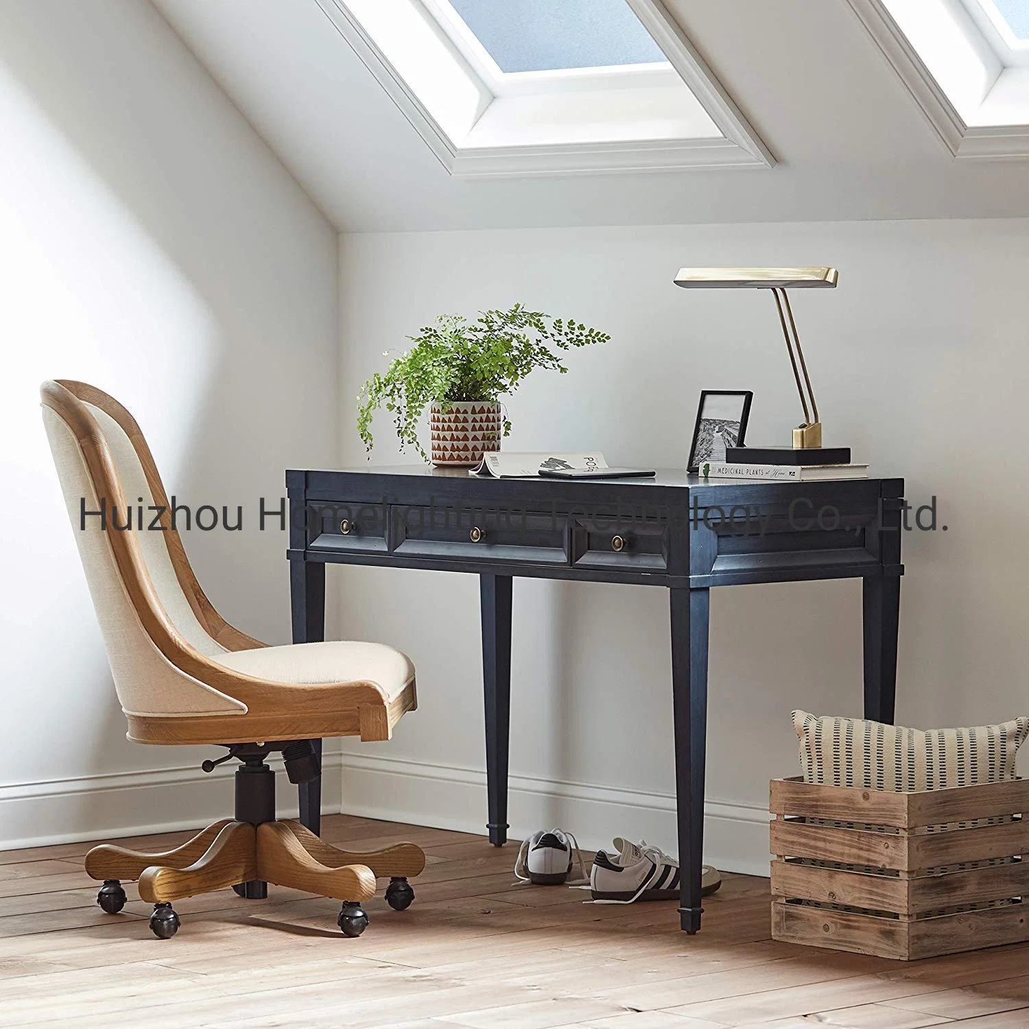 Jlt-9303 Modern Task Lamp with USB Port Wireless Charging