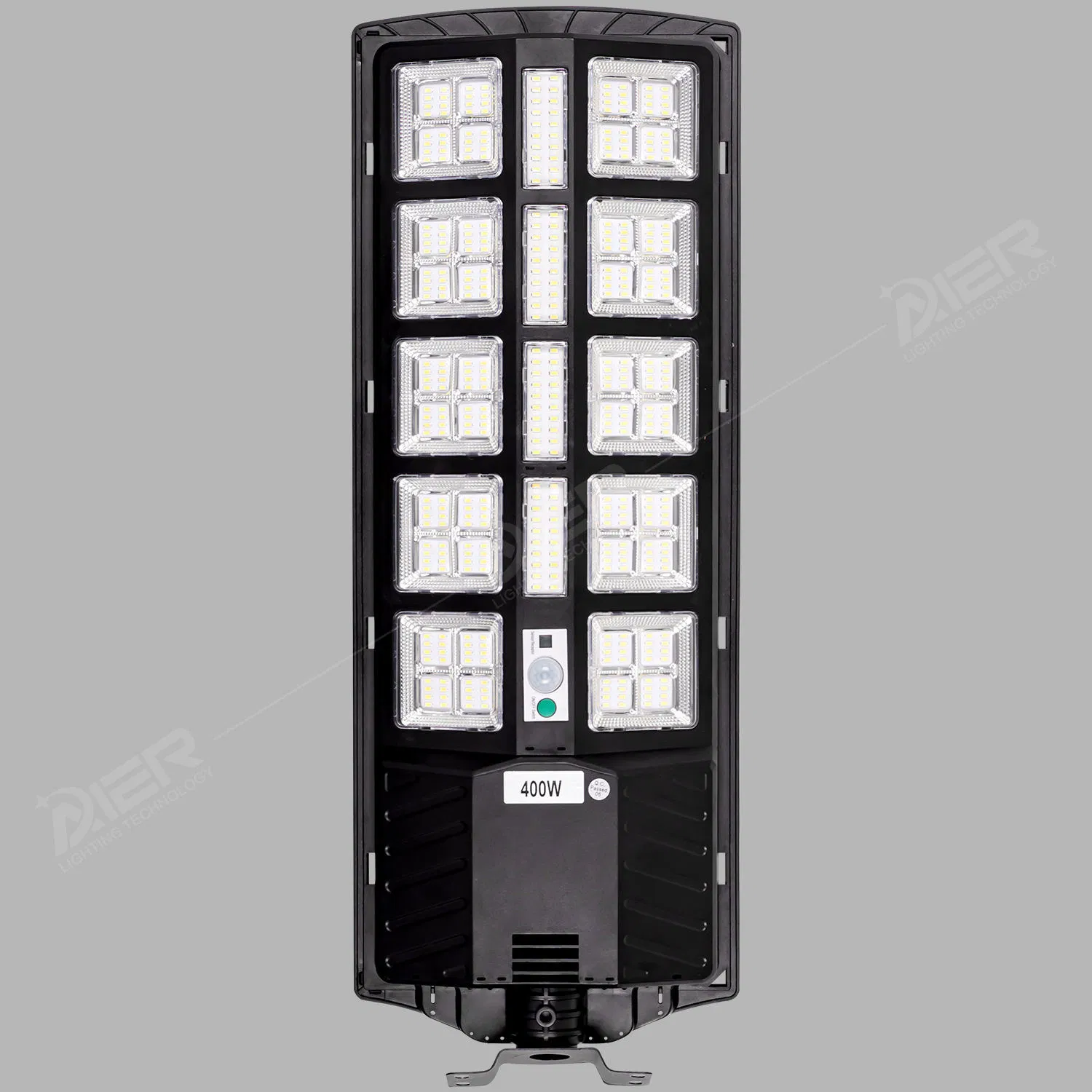 Integrated Solar Streetlight with Panel for Enhanced Night Visibility