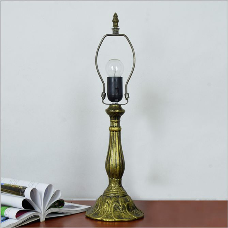 30cm Tiffany Table Lamp E27 Flower Lampshade Alloy Base Bedroom Bedside Lamp (WH-TTB-47)