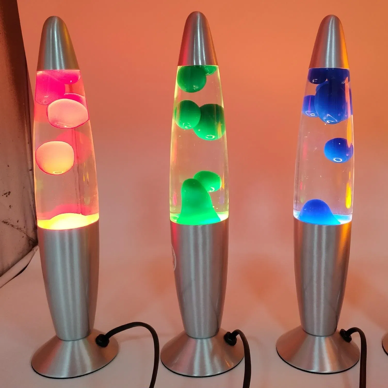 Wholesale Indoor Beautiful Wax Rocket Table Lamps Nordic Lava Lamp