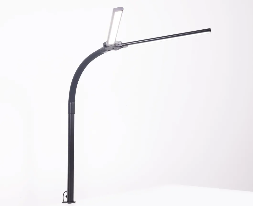 Basic LED Desk Lamp 3