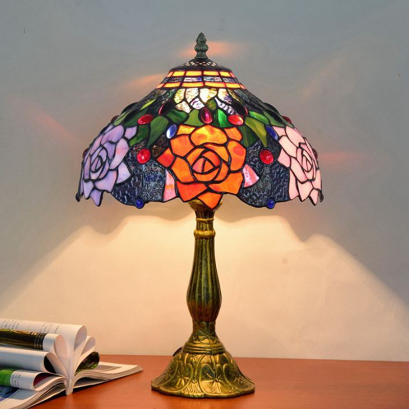 30cm Tiffany Table Lamp E27 Flower Lampshade Alloy Base Bedroom Bedside Lamp (WH-TTB-47)
