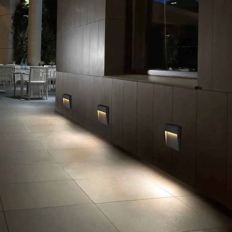 Moderno 3-10W Lâmpadas de Parede Externas de Alumínio LED à Prova d'Água Quadradas Embutidas para Escadas, Cantos e Pisos para Uso em Jardim