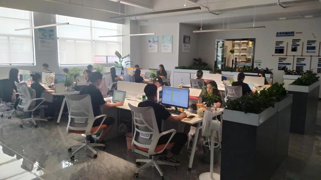 Fábrica Zhongshan Qlume Lighting - instalações de fabricação de LED profissional em Guangdong, China