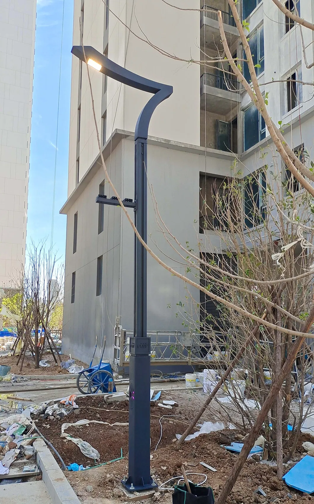 Luzes de rua inteligentes IoT com câmera CCTV para cidade inteligente
