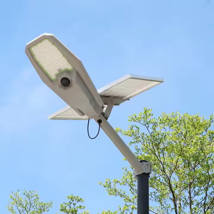 Fabricante da China Lâmpada de Rua LED para Luzes de Rua Solares do Tipo Dividido ao Ar Livre à Prova d'Água