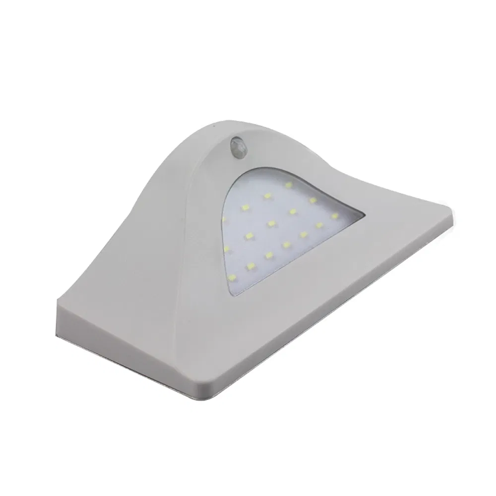 Luz LED com sensor de movimento PIR solar para uso em cercas de jardim externas e pátios