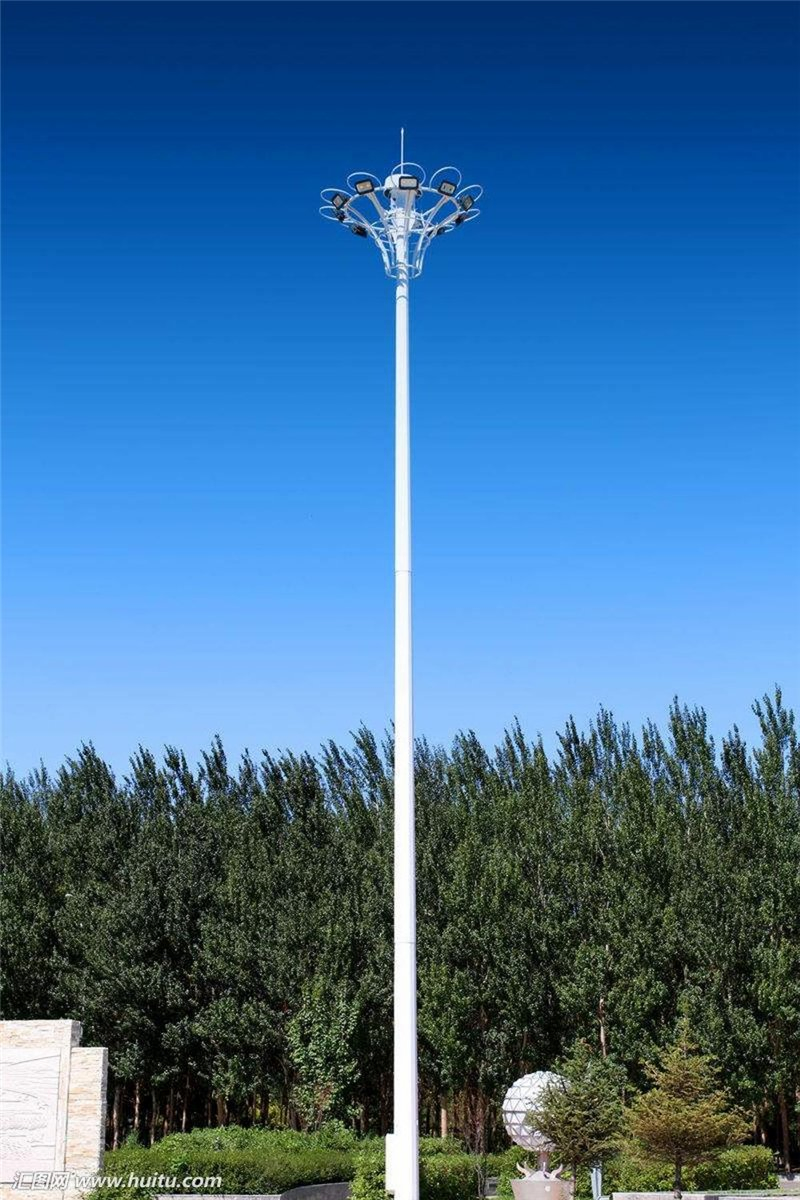 Iluminação de Rua LED Hepu para Exterior, Poste de Alta Masturação