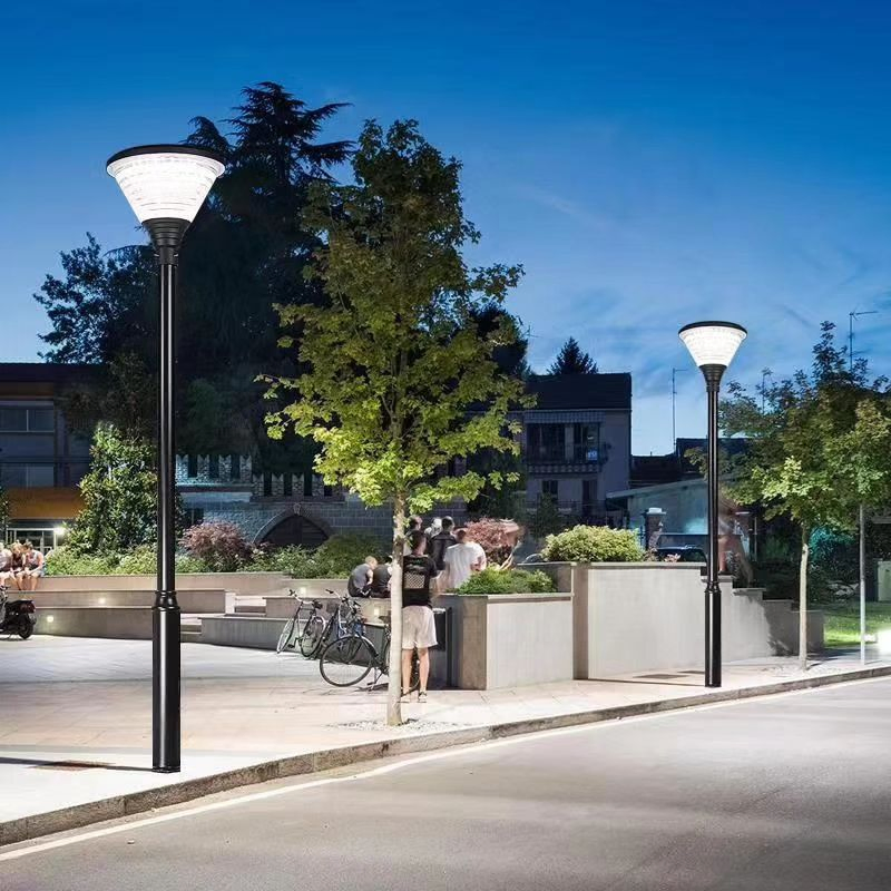 Luzes de Jardim Decorativas Solares LED Alimentadas por Energia no Estacionamento Externo