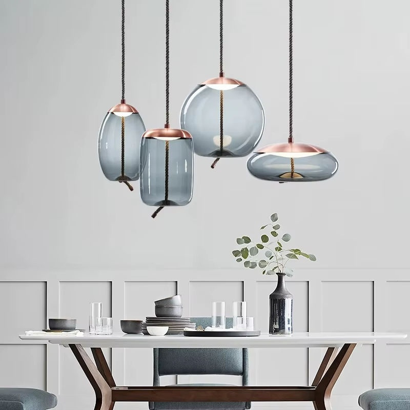 Pendente de Vidro Industrial Nórdico: Iluminação Moderna de LED para Cozinha e Restaurante
