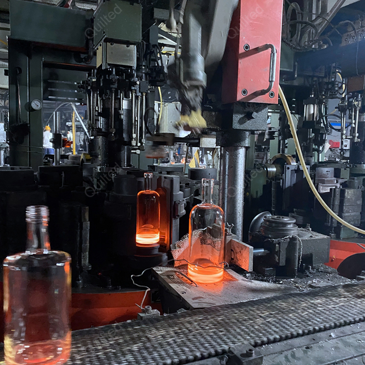 Wholesale 750ml Glass Aspect Liquor Bottles Manufacturer, Supplier