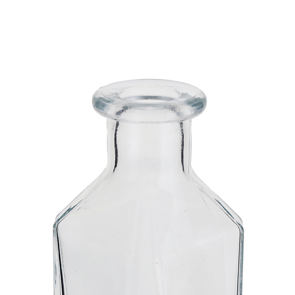 Wholesale Design 750 ml square shape liquor bottle  Manufacturers, Supplier