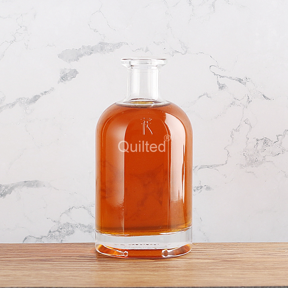 China Design clear 250 ml liquor glass vodka bottle Manufacturers, Suppliers