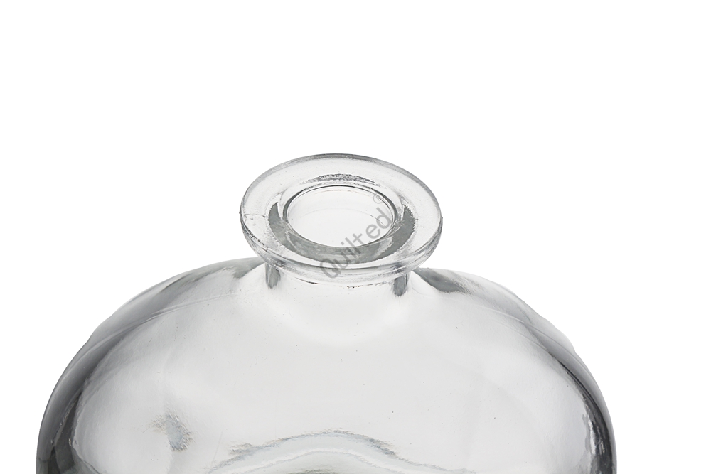 China 500ml flat round liquor glass whisky bottle  Manufacturer, Supplier