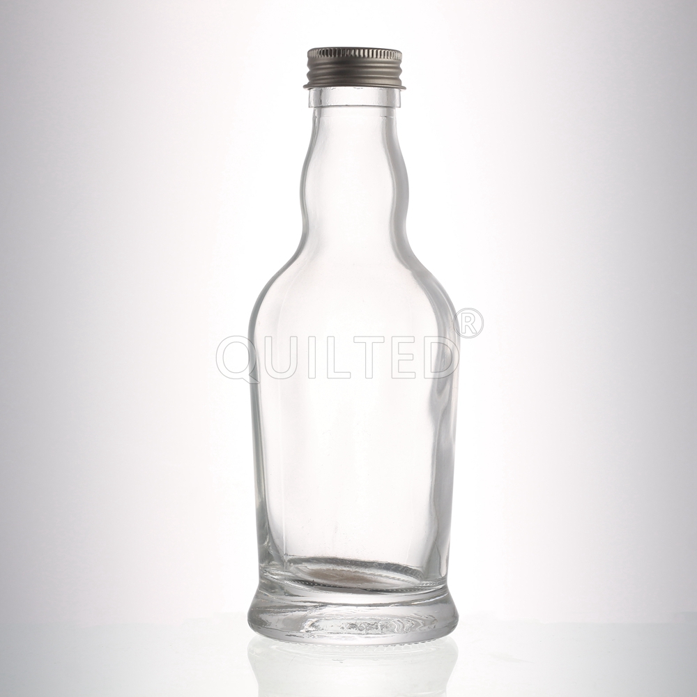 China Small capacity 200 ml clear liquor glass gin bottle with screw  Manufacturer, Suppliers
