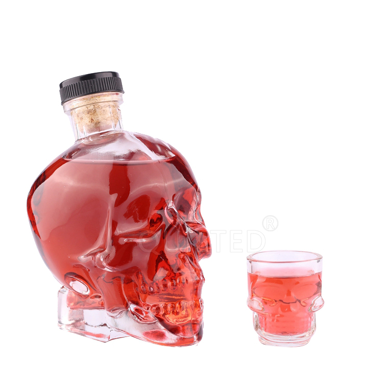 China Skull shape liquor glass whisky bottle with lid  Manufacturers, Suppliers
