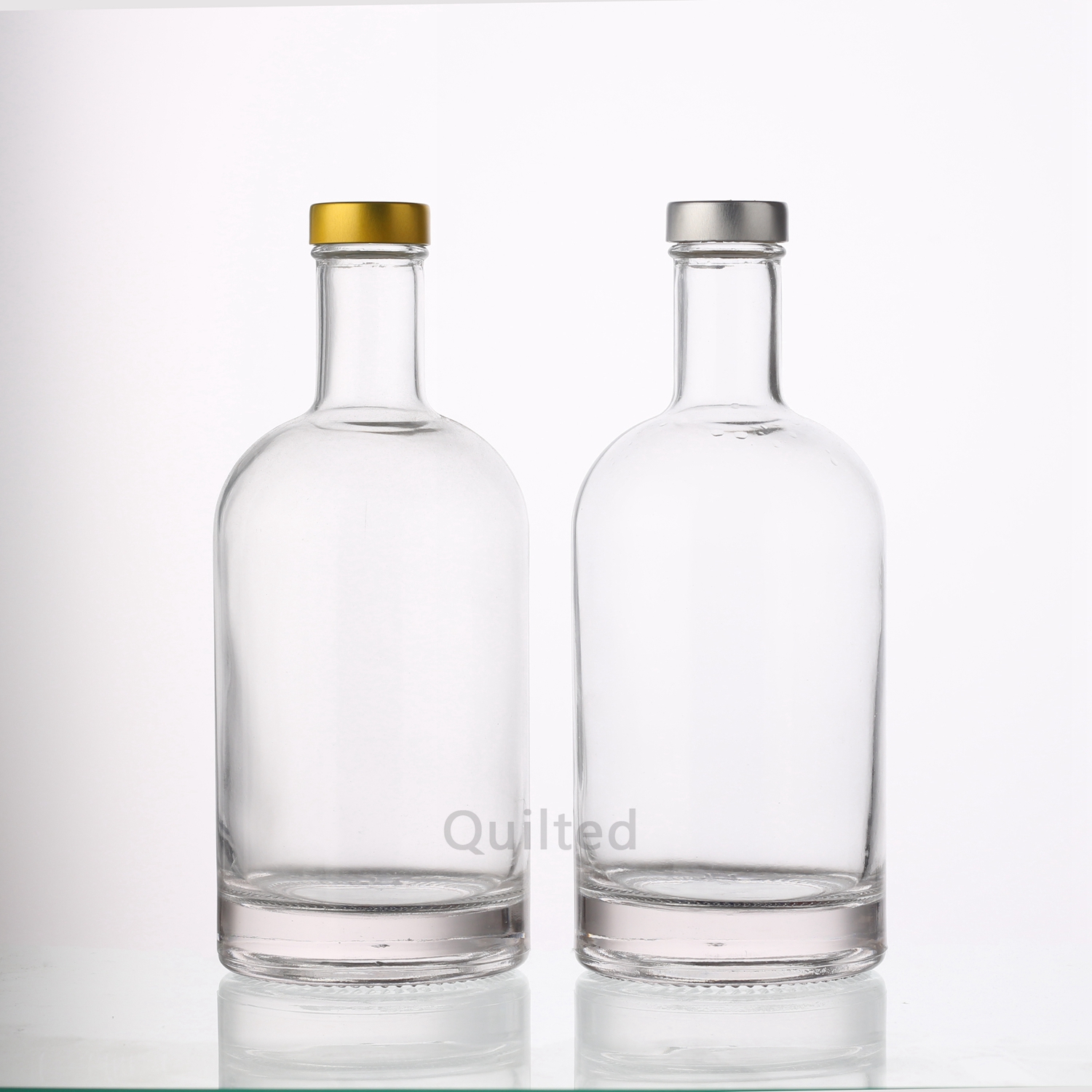 China 375 ml clear liquor glass gin bottle with screw  Manufacturers, Supplier