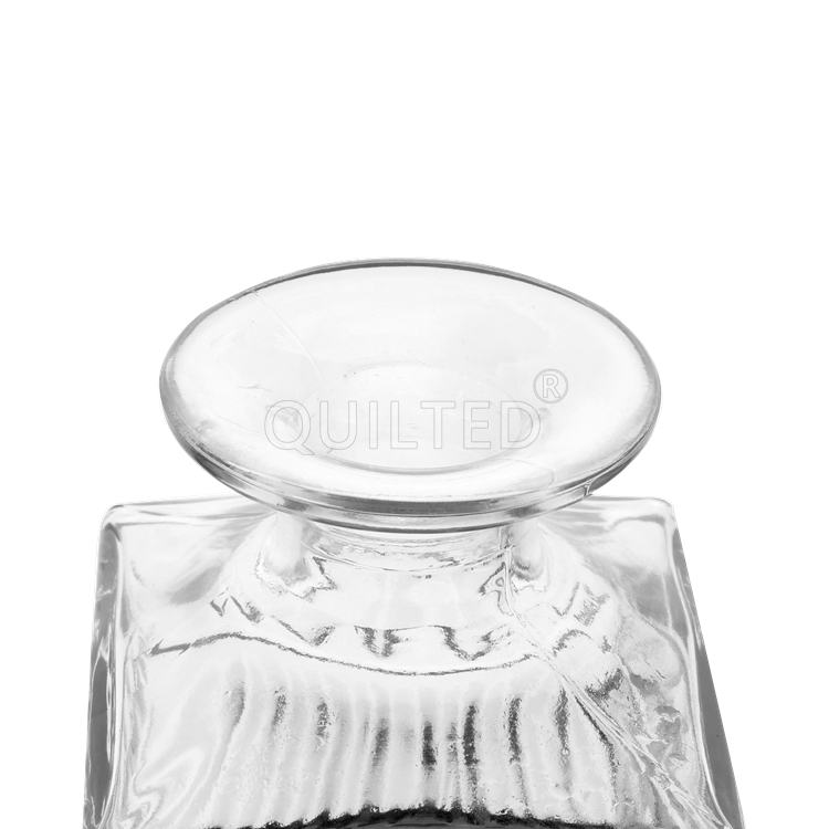 Wholesale 500 ml square shape liquor glass whisky bottle  Manufacturers, Supplier