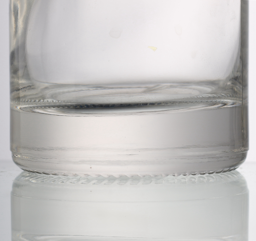 China Custom 750 ml black glass liquor bottle  Manufacturers, Supplier