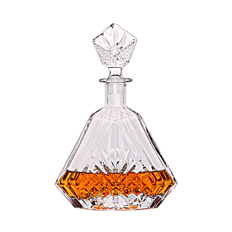 Wholesale Custom 700 ml flat whisky glass bottle with lid Manufacturers, Supplier