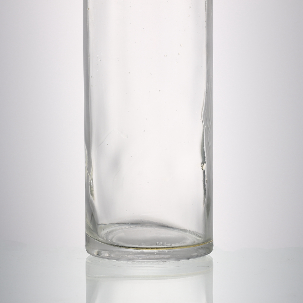 China Empty 1000 ml liquor glass bottle with cork  Manufacturers, Suppliers