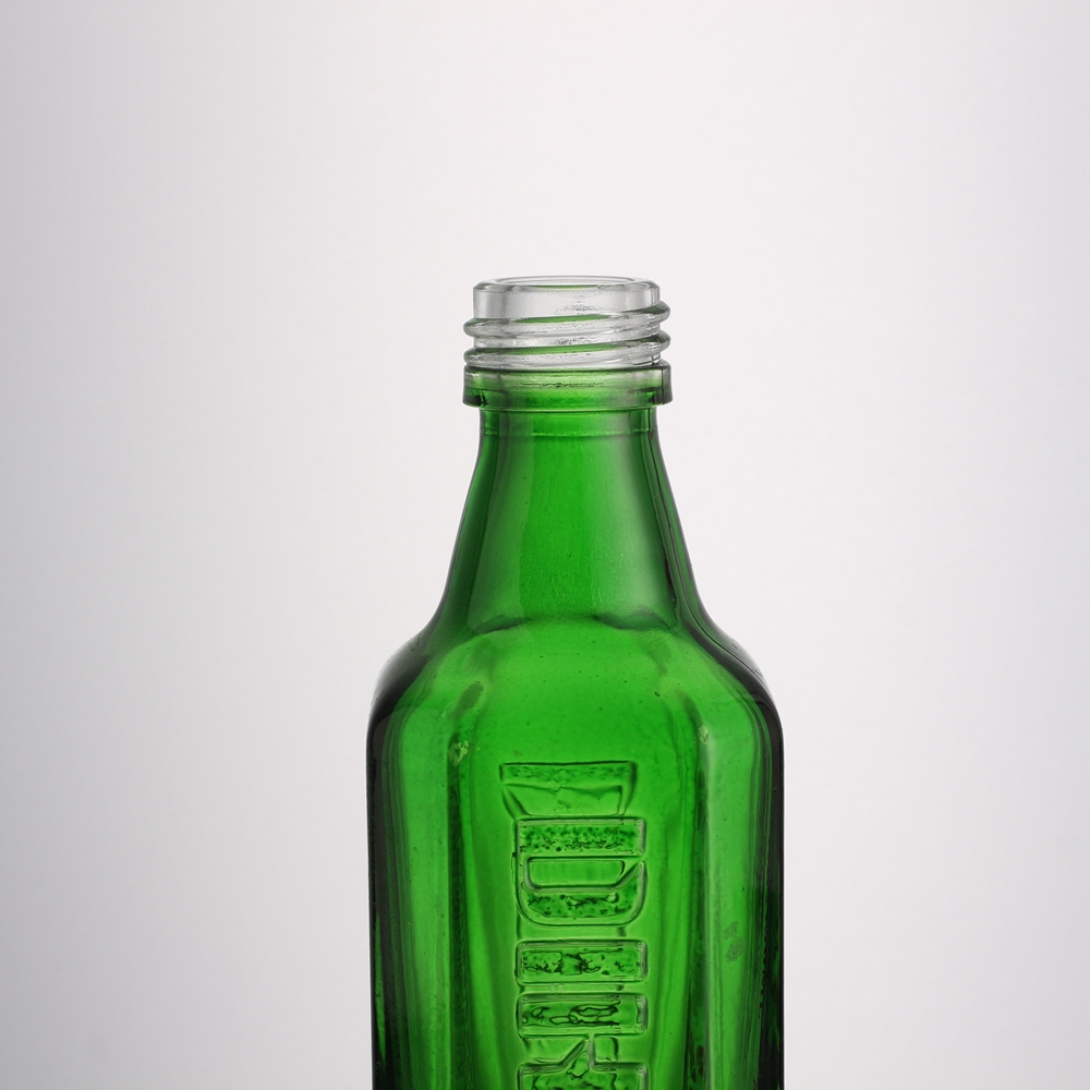 China 50 ml Mini liquor glass bottle with screw  Supplier, Suppliers
