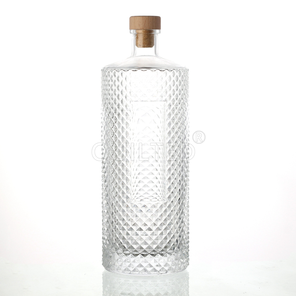 China 1000 ml elegant liquor glass tequila bottle Manufacturers, Supplier