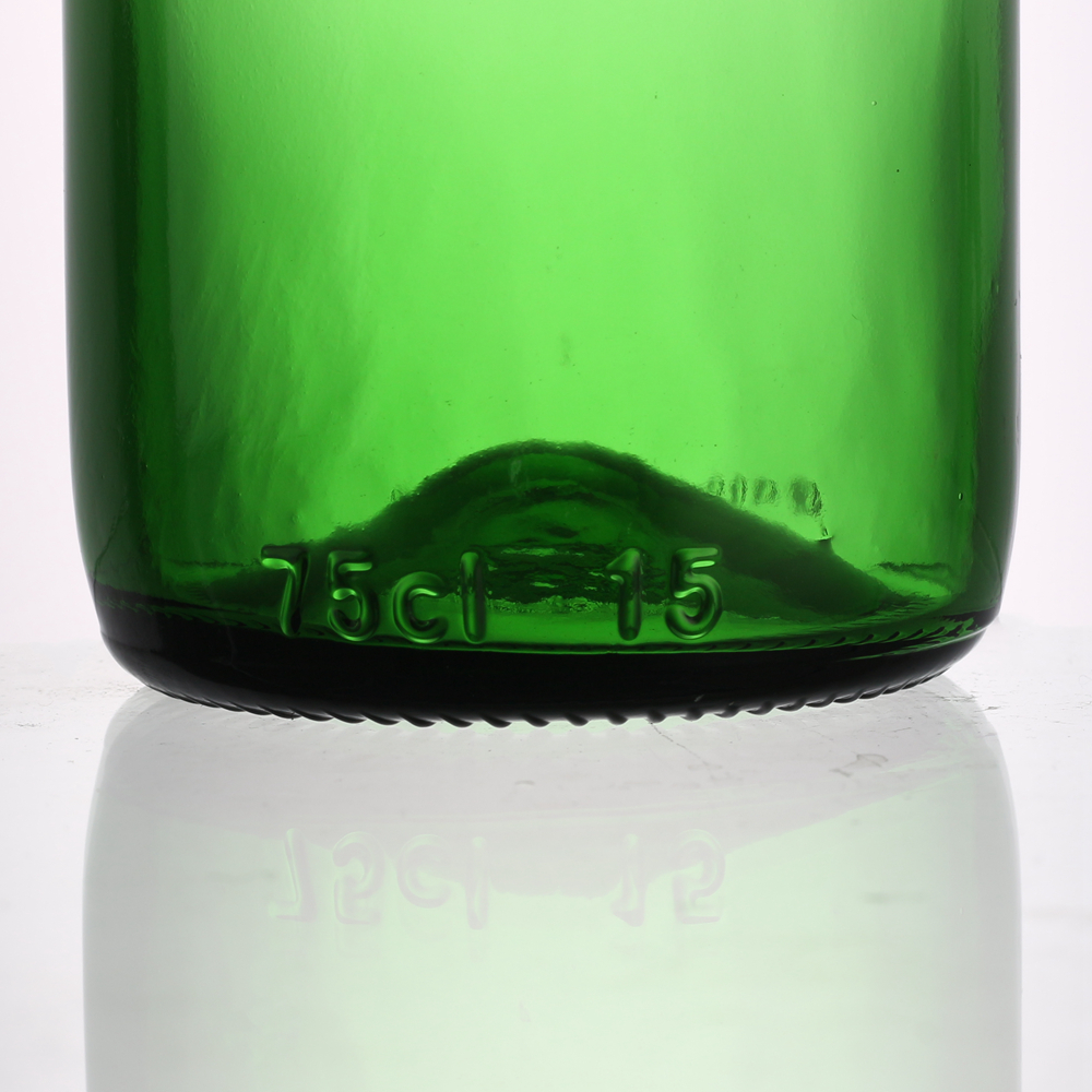 Wholesale 750 ml light green color liquor wine glass bottle  Manufacturer, Supplier