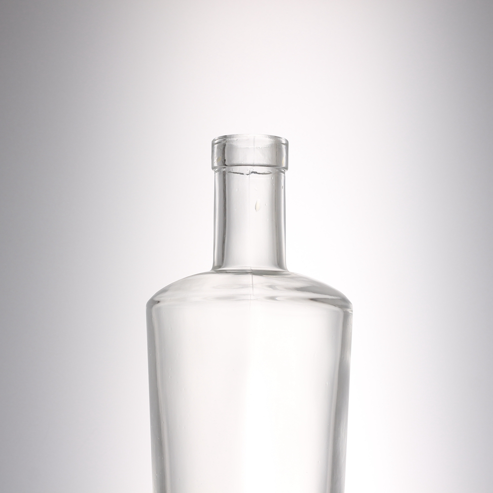 China Pretty 700 ml liquor glass bottle with stopper  Manufacturers, Suppliers